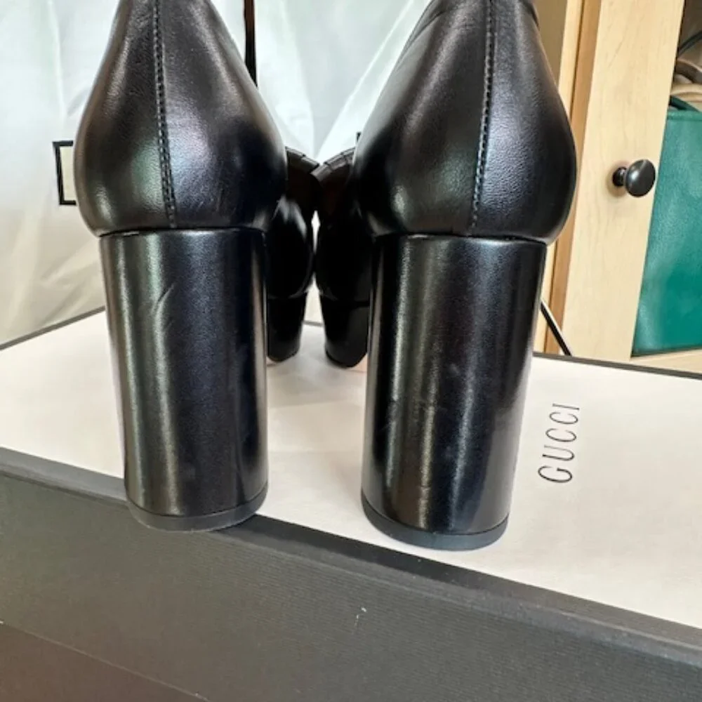 Gucci Double G Logo Size 36.5 Black Leather Pumps - Picture 5 of 6